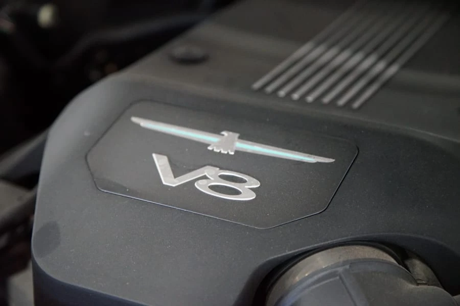 2004 Ford Thunderbird 11th Gen - Image 18 of 19
