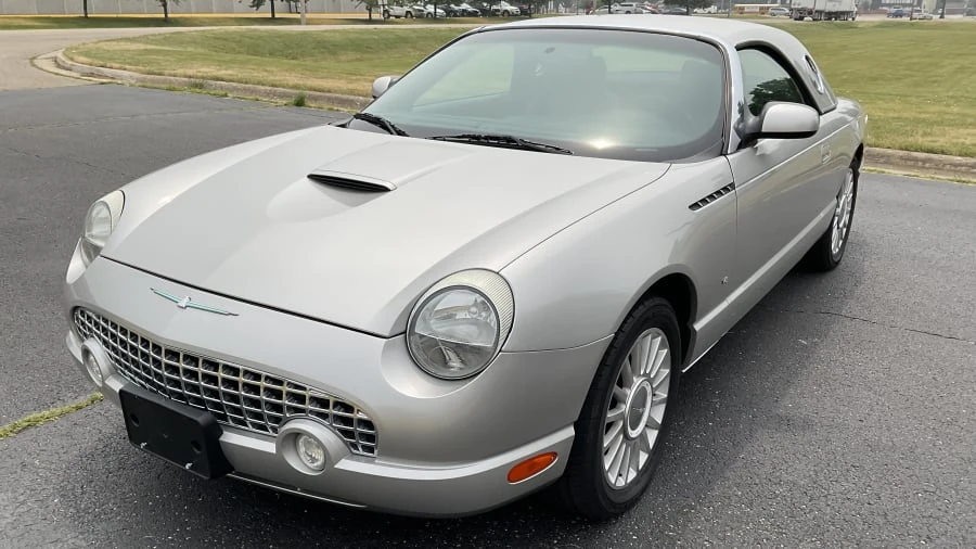 2004 Ford Thunderbird 11th Gen - Image 7 of 15