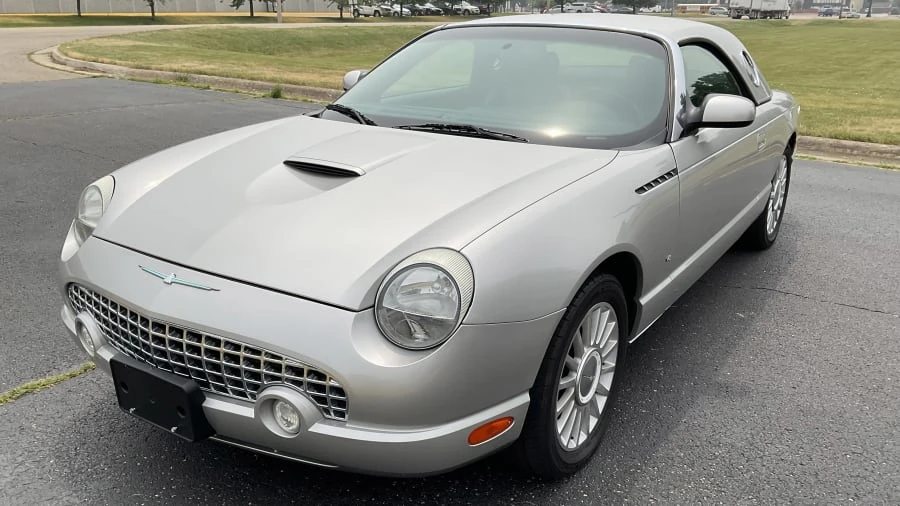 2004 Ford Thunderbird 11th Gen - Image 7 of 15