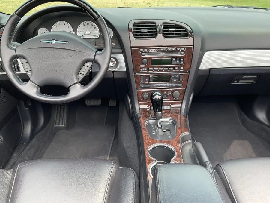2004 Ford Thunderbird 11th Gen - Image 11 of 15
