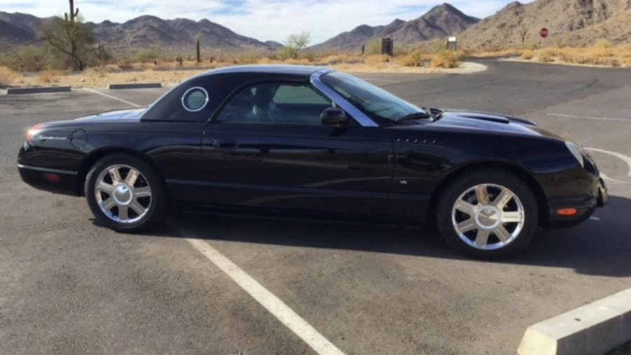 2004 Ford Thunderbird 11th Gen - Image 2 of 24
