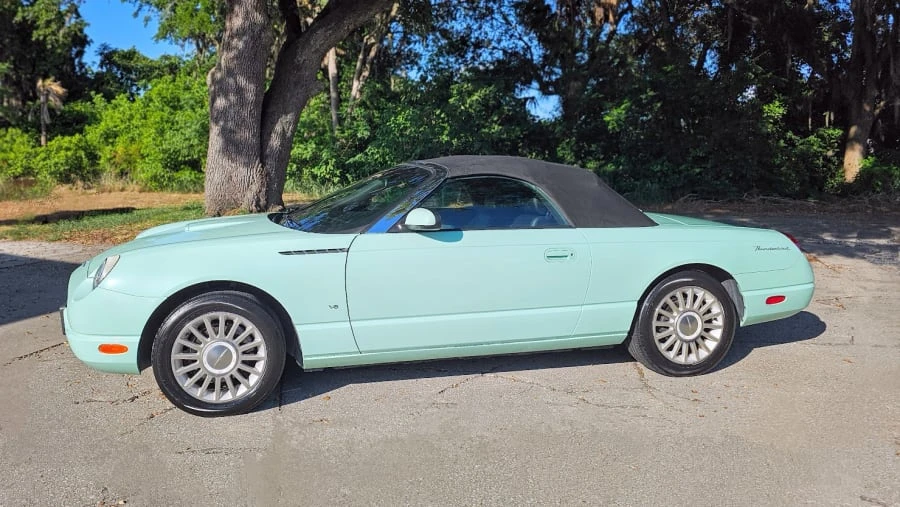 2004 Ford Thunderbird 11th Gen - Image 5 of 31