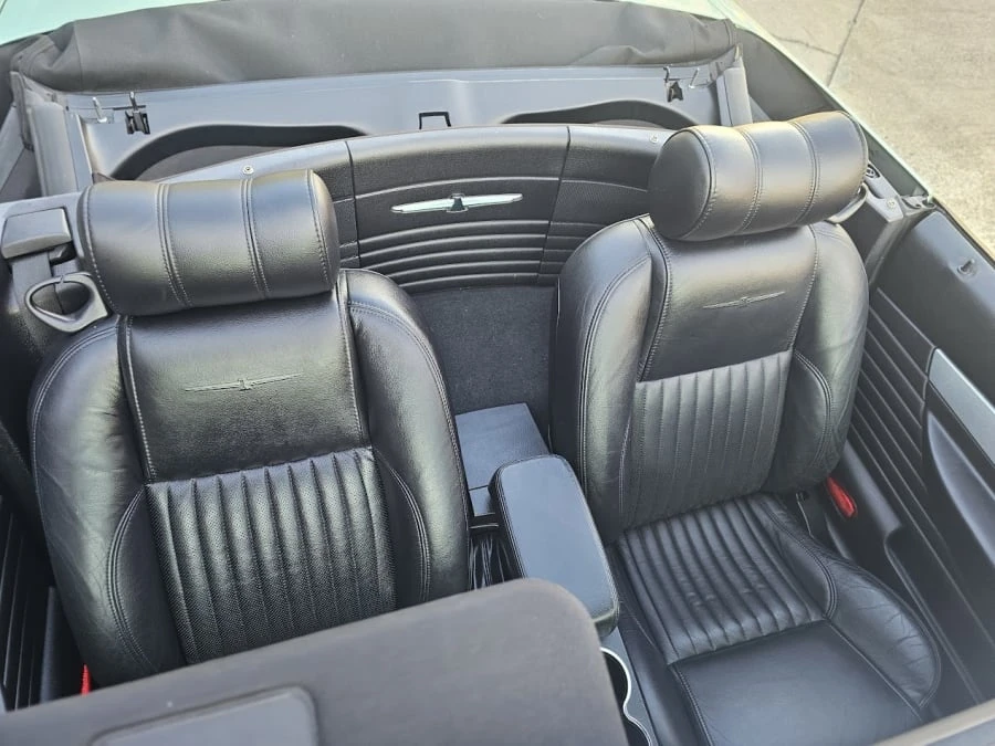 2004 Ford Thunderbird 11th Gen - Image 25 of 31