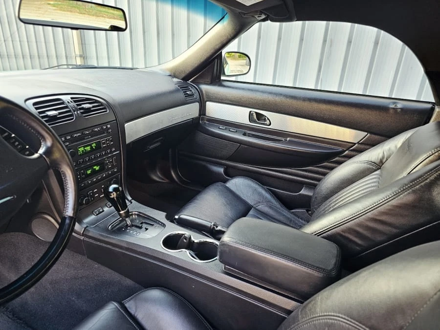 2004 Ford Thunderbird 11th Gen - Image 21 of 31