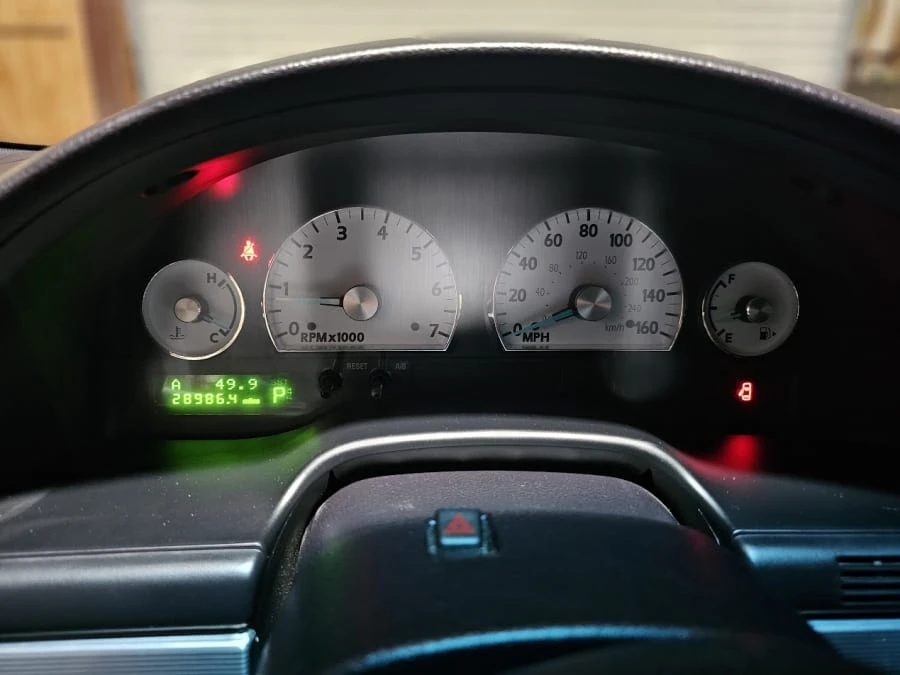 2004 Ford Thunderbird 11th Gen - Image 20 of 31