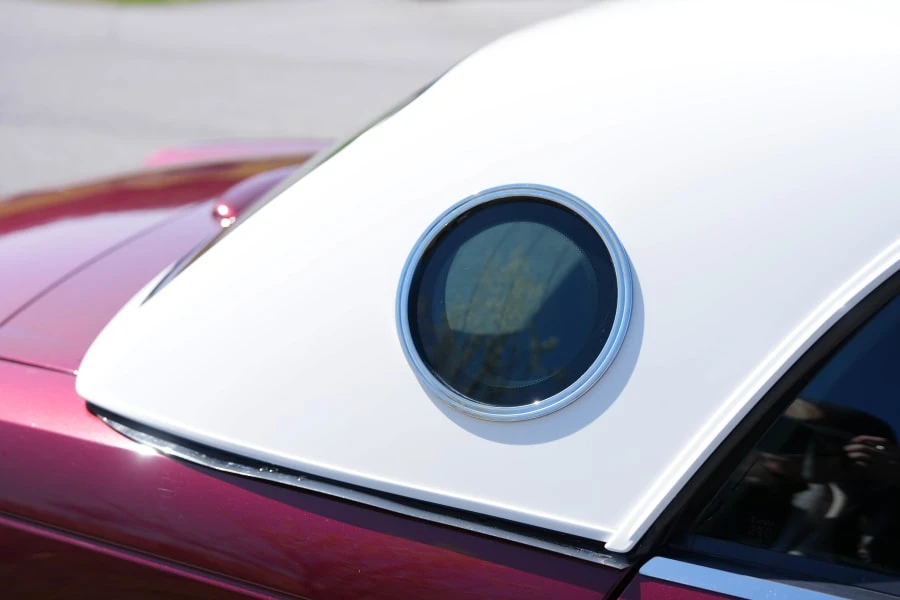 2004 Ford Thunderbird 11th Gen - Image 25 of 31