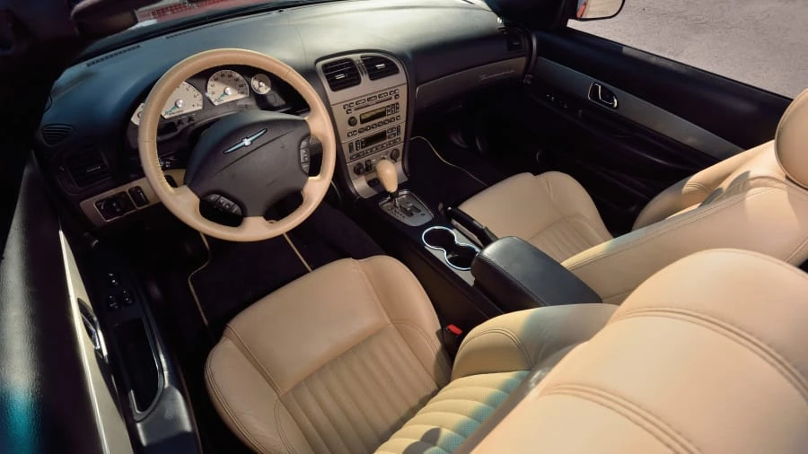 2004 Ford Thunderbird 11th Gen - Image 4 of 31