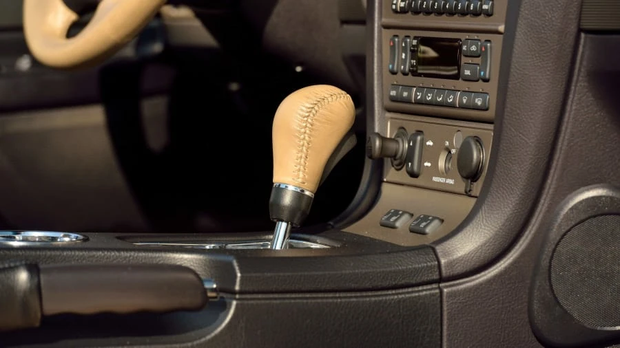 2004 Ford Thunderbird 11th Gen - Image 9 of 31