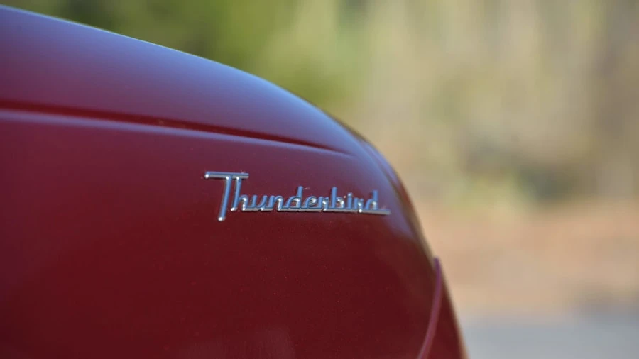 2004 Ford Thunderbird 11th Gen - Image 11 of 31