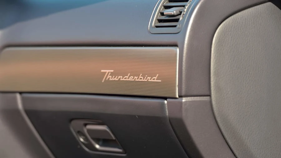 2004 Ford Thunderbird 11th Gen - Image 18 of 31