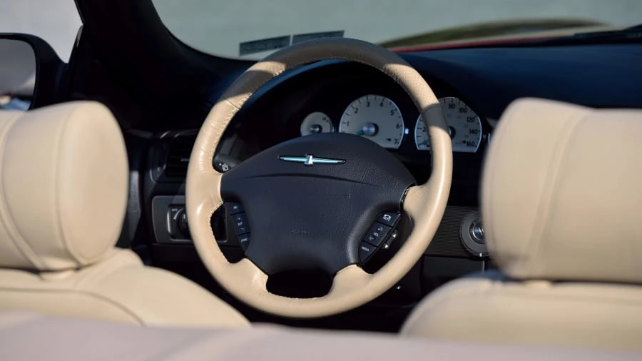 2004 Ford Thunderbird 11th Gen - Image 28 of 31
