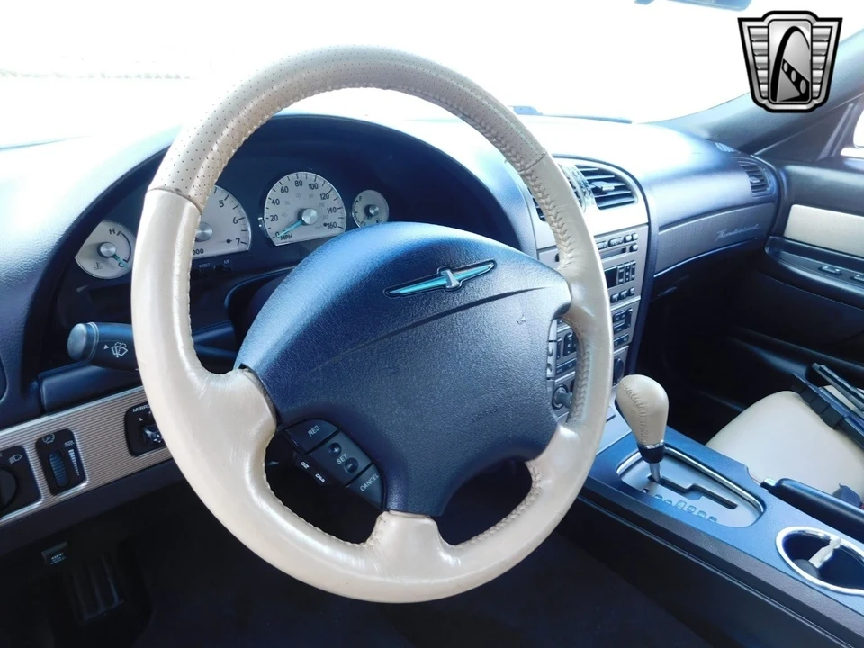 2004 Ford Thunderbird 11th Gen - Image 13 of 21