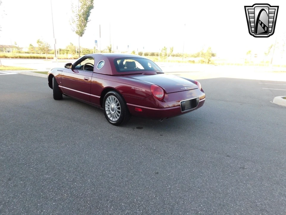 2004 Ford Thunderbird 11th Gen - Image 10 of 12