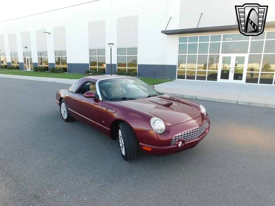 2004 Ford Thunderbird 11th Gen - Image 8 of 12