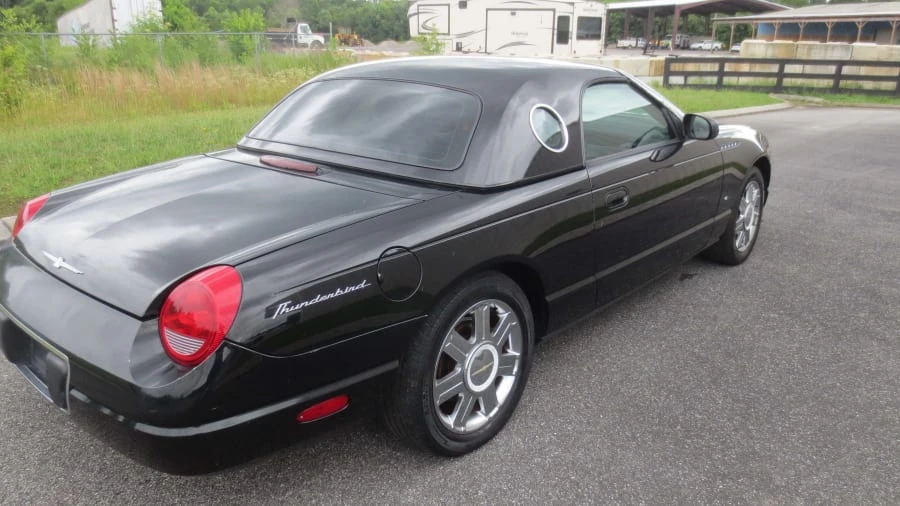 2004 Ford Thunderbird 11th Gen - Image 6 of 10