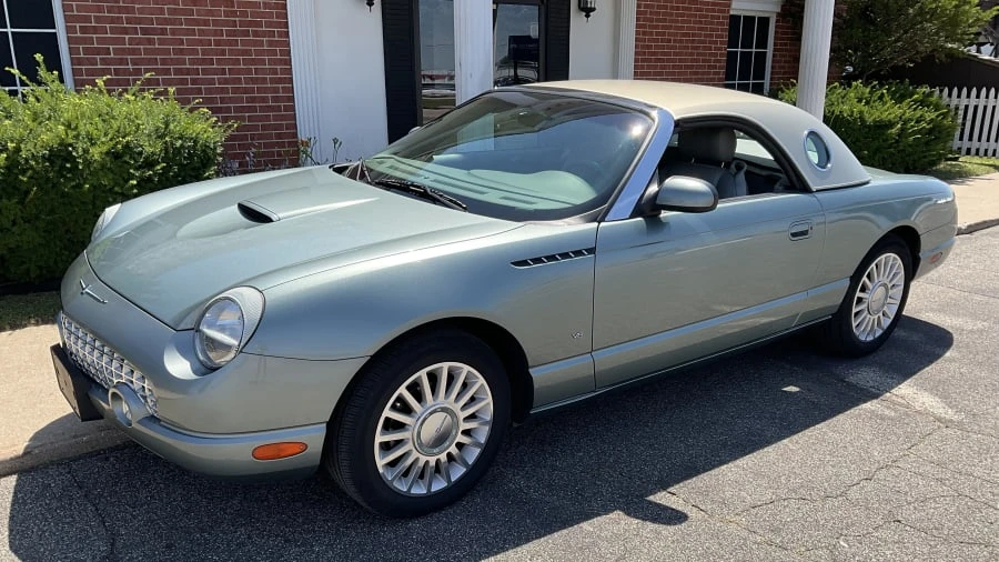 2004 Ford Thunderbird 11th Gen - Image 16 of 16