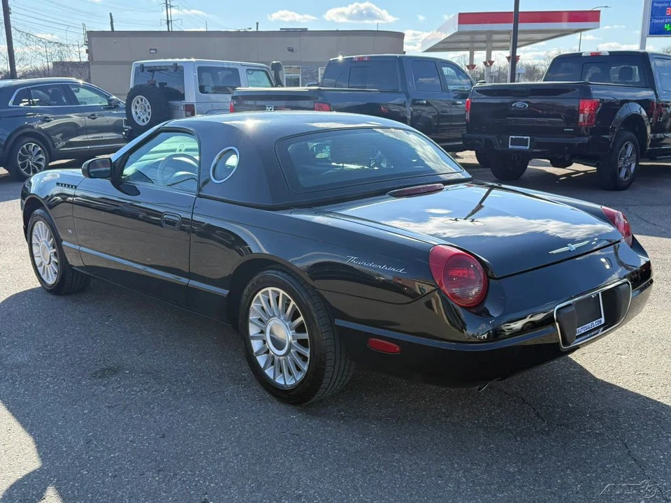 2004 Ford Thunderbird 11th Gen - Image 7 of 12