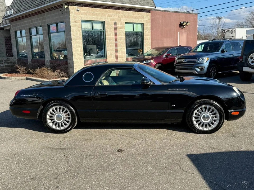 2004 Ford Thunderbird 11th Gen - Image 4 of 12