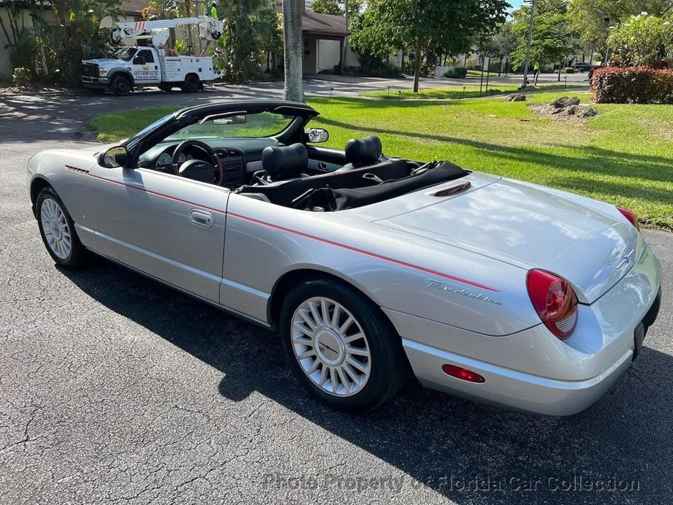 2004 Ford Thunderbird 11th Gen - Image 3 of 12