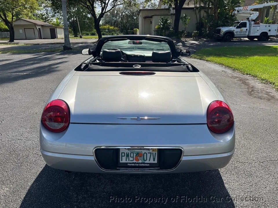 2004 Ford Thunderbird 11th Gen - Image 6 of 12
