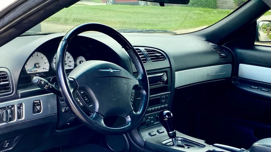 2004 Ford Thunderbird 11th Gen - Image 3 of 13