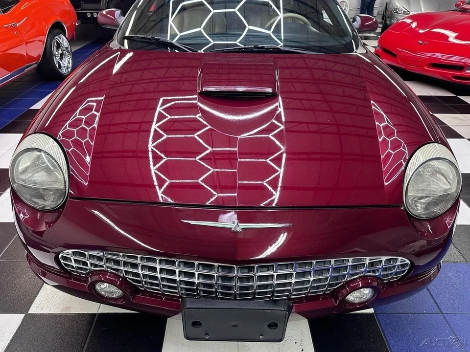 2004 Ford Thunderbird 11th Gen - Image 4 of 21
