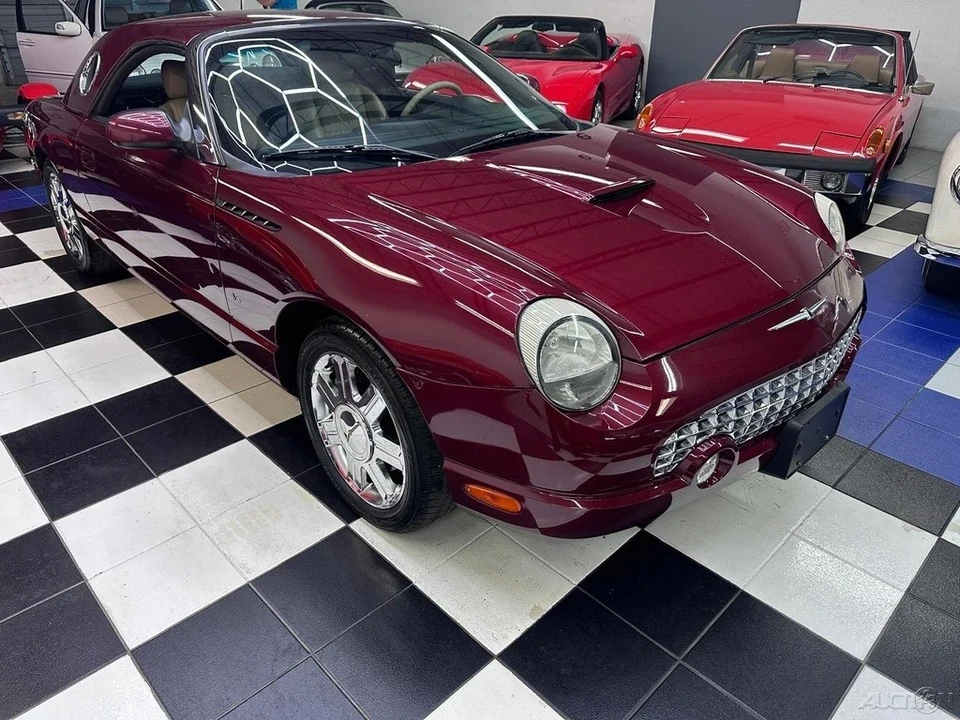 2004 Ford Thunderbird 11th Gen - Image 2 of 21