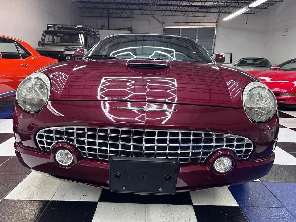 2004 Ford Thunderbird 11th Gen - Image 6 of 21