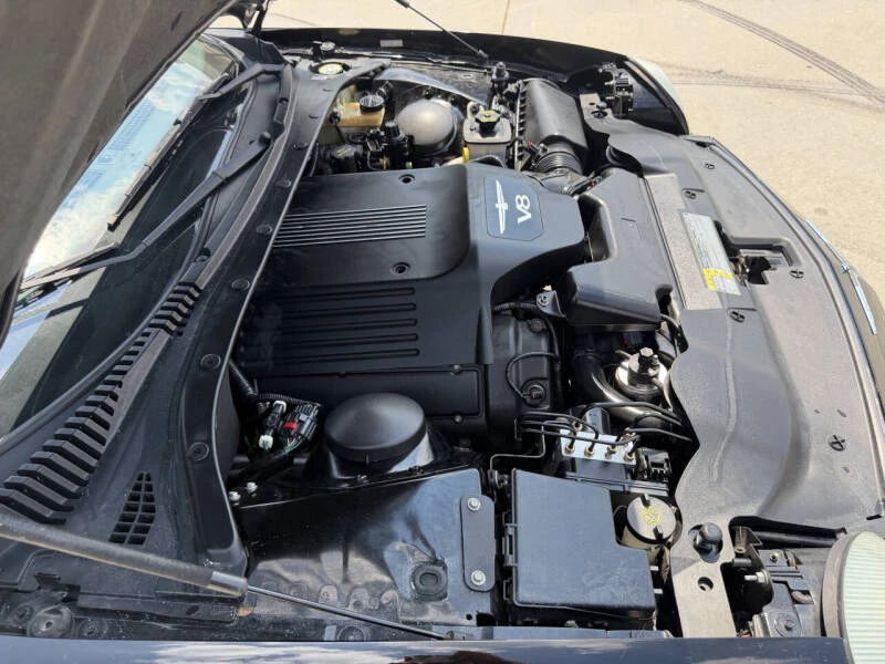 2004 Ford Thunderbird 11th Gen - Image 19 of 21