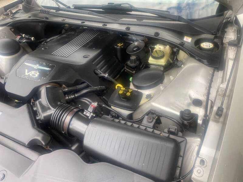 2004 Ford Thunderbird 11th Gen - Image 19 of 28