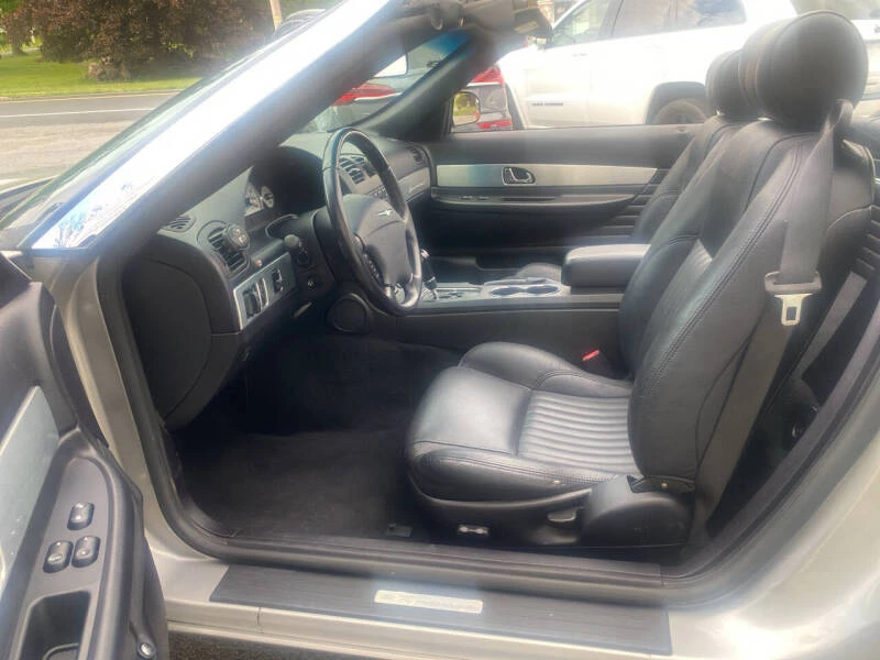 2004 Ford Thunderbird 11th Gen - Image 13 of 28