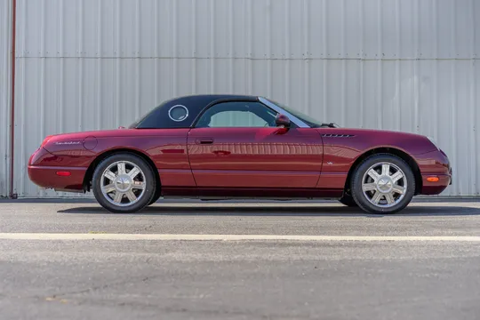 2004 Ford Thunderbird Deluxe