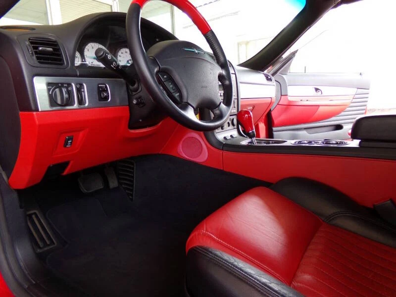 2004 Ford Thunderbird 11th Gen - Image 18 of 31