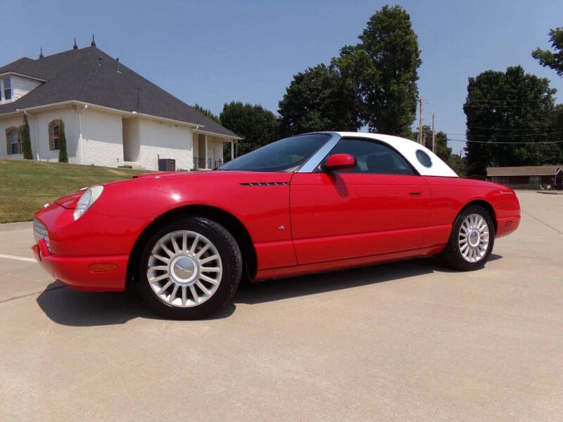2004 Ford Thunderbird 11th Gen - Image 13 of 31