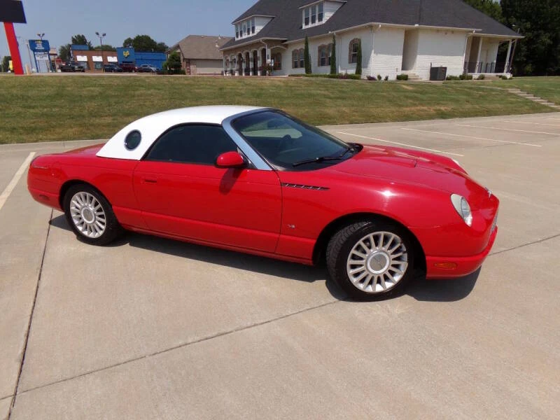 2004 Ford Thunderbird 11th Gen - Image 5 of 31