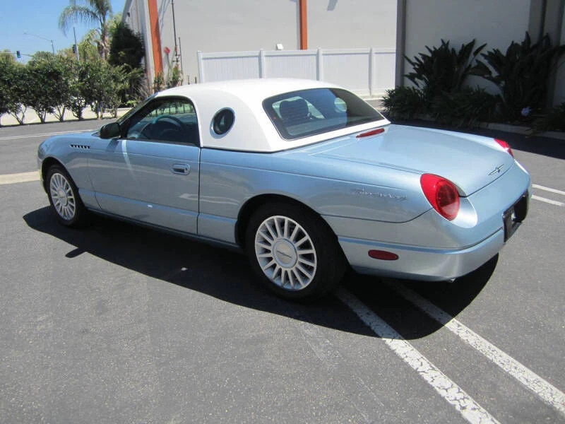 2004 Ford Thunderbird 11th Gen - Image 6 of 31