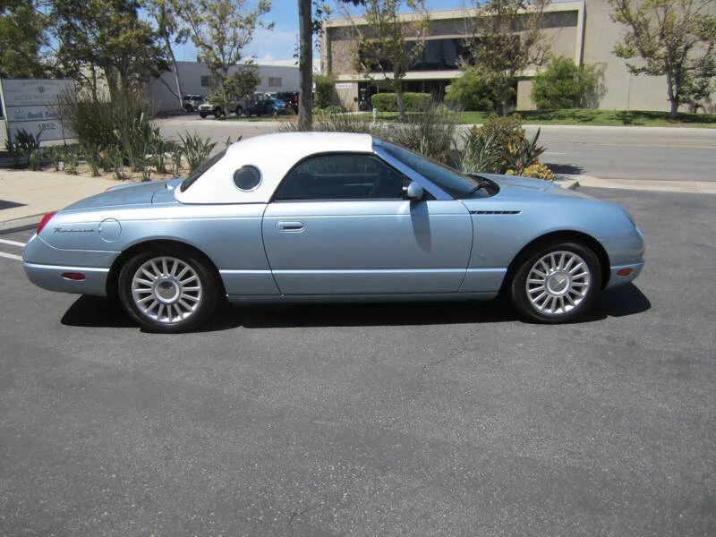 2004 Ford Thunderbird 11th Gen - Image 3 of 31