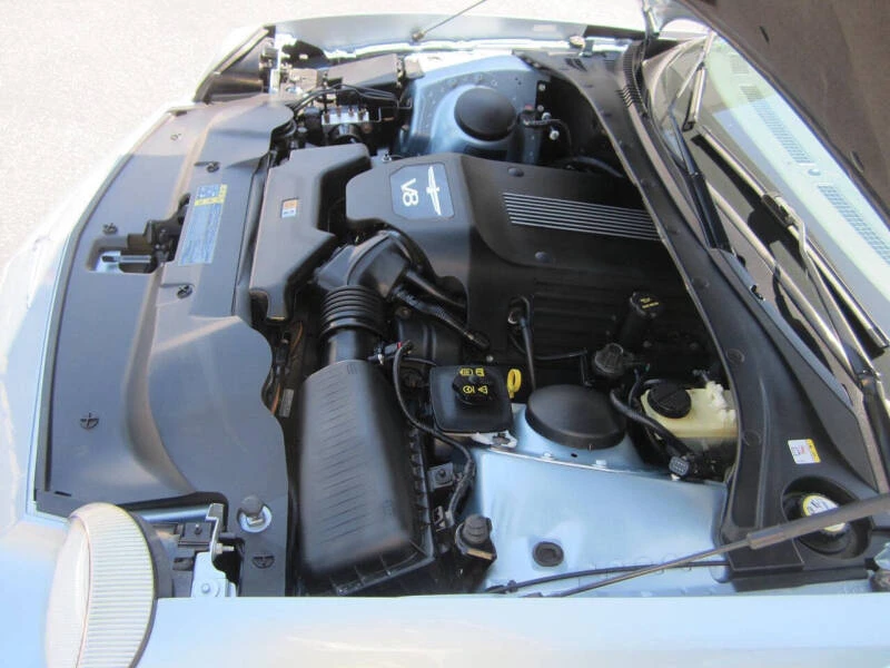 2004 Ford Thunderbird 11th Gen - Image 13 of 31
