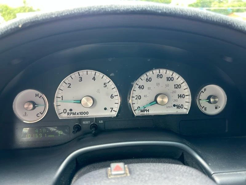 2004 Ford Thunderbird - Image 14 of 14