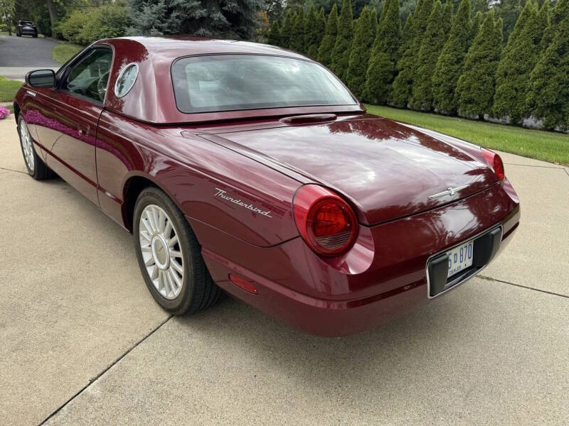 2004 Ford Thunderbird 11th Gen - Image 17 of 31