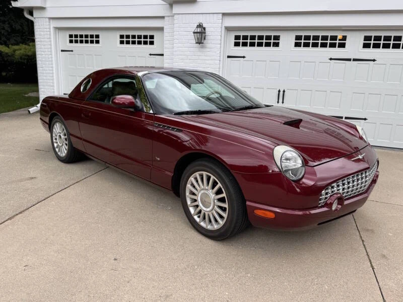 2004 Ford Thunderbird 11th Gen - Image 2 of 31