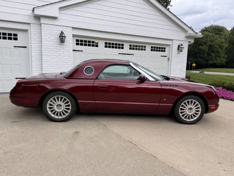 2004 Ford Thunderbird 11th Gen - Image 9 of 31
