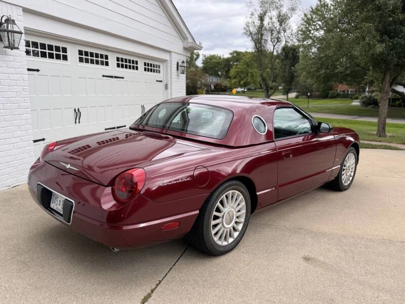 2004 Ford Thunderbird 11th Gen - Image 13 of 31