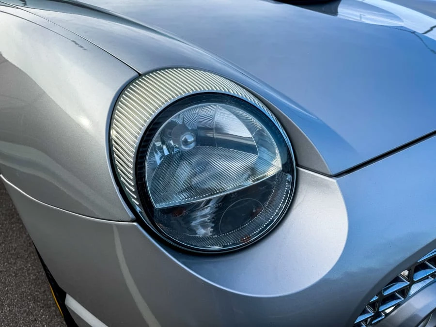 2004 Ford Thunderbird 11th Gen - Image 20 of 31
