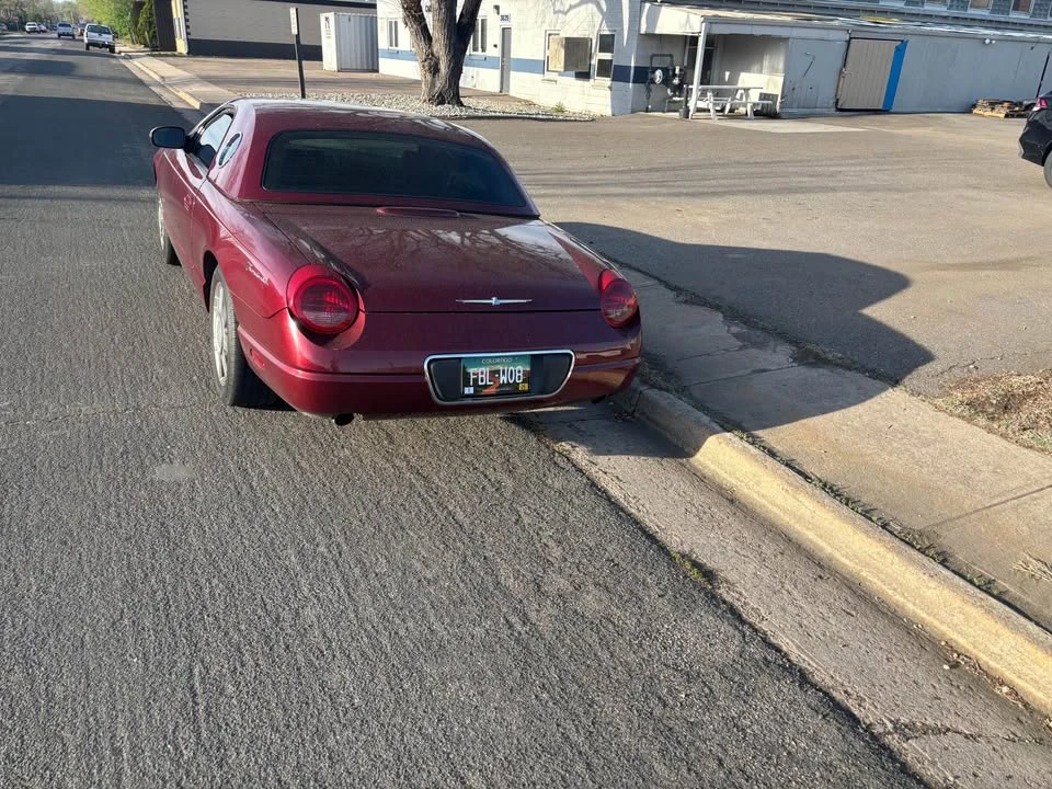 2004 Ford Thunderbird 11th Gen - Image 2 of 9