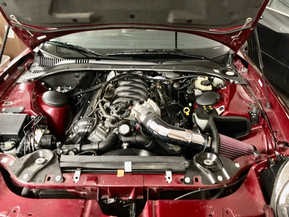 2004 Ford Thunderbird 11th Gen - Image 2 of 23