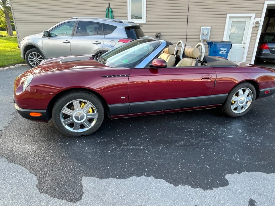 2004 Ford Thunderbird 11th Gen - Image 5 of 23