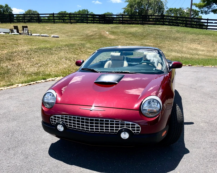 2004 Ford Thunderbird 11th Gen - Image 4 of 23