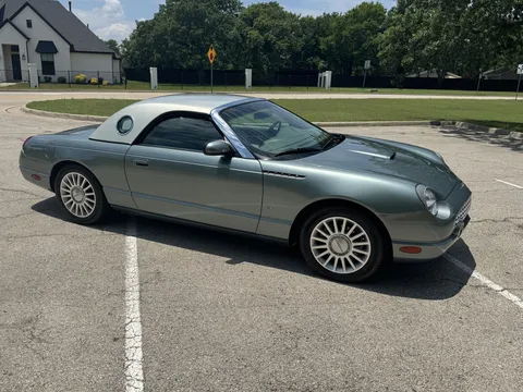 2004 Ford Thunderbird Pacific Coast