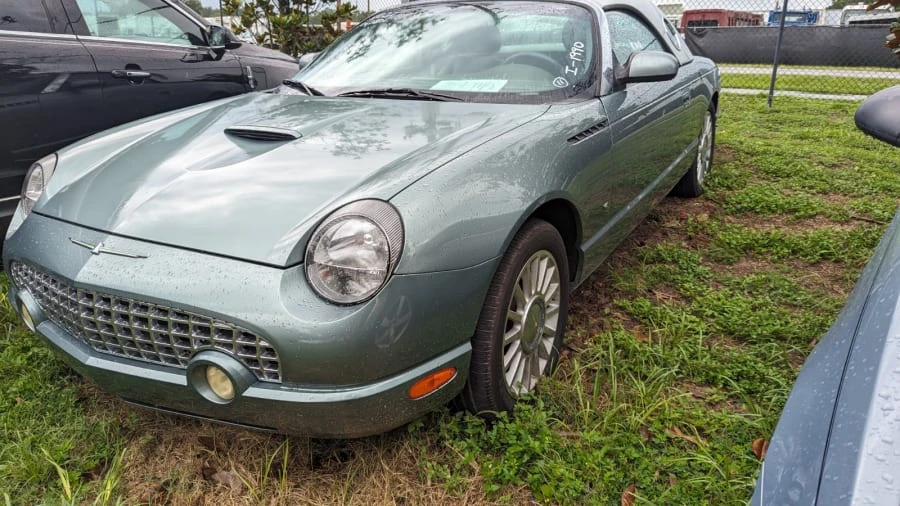 2004 Ford Thunderbird 11th Gen - Image 7 of 17